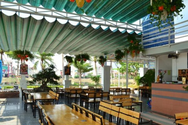 mái xếp nhà hàng đẹp giá rẻ